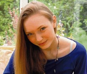 Fotos Eleanor Tomlinson