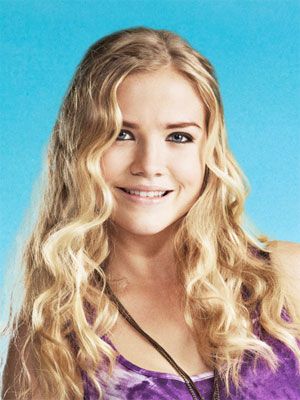 Poster Maddie Hasson
