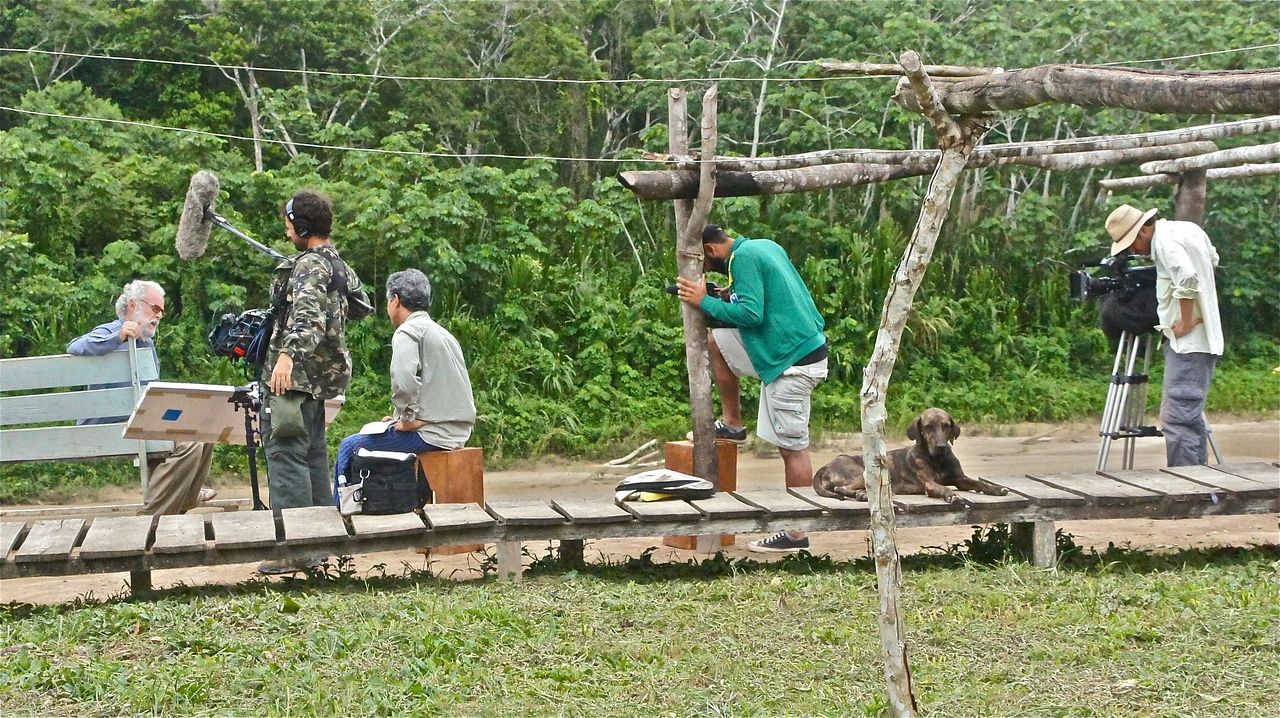 Paralelo 10 : Fotos