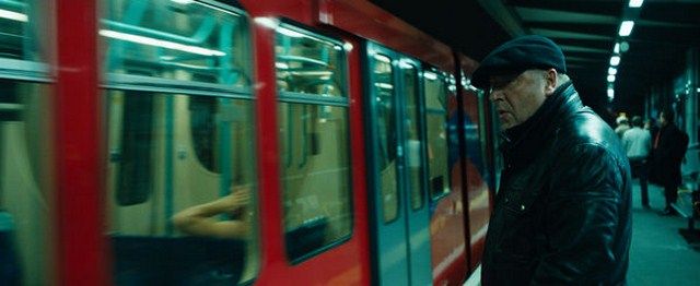 Esquadrão Sem Limites : Fotos