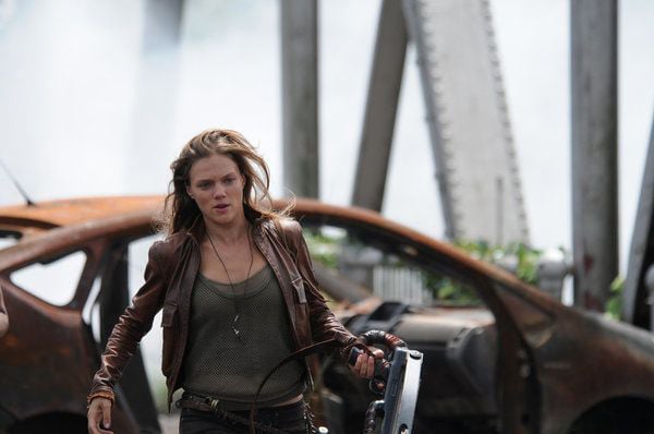 Revolution (2012) : Fotos Tracy Spiridakos