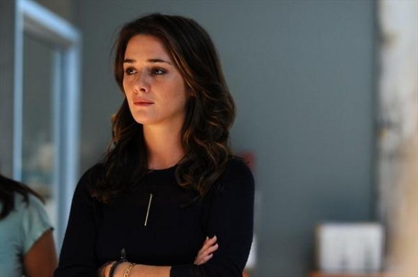 Zero Hour : Fotos Addison Timlin