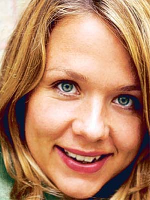 Poster Kerry Godliman