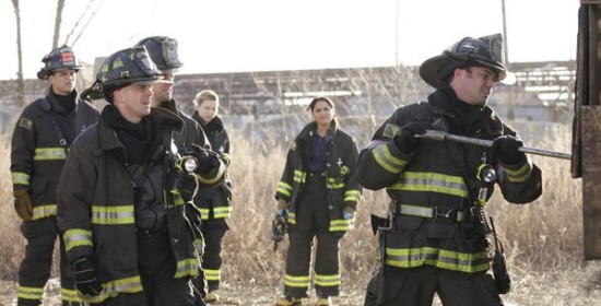 Chicago Fire : Fotos Taylor Kinney, Monica Raymund, Charlie Barnett, Jesse Spencer, Lauren German, David Eigenberg