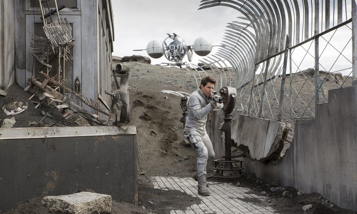 Oblivion : Fotos Tom Cruise