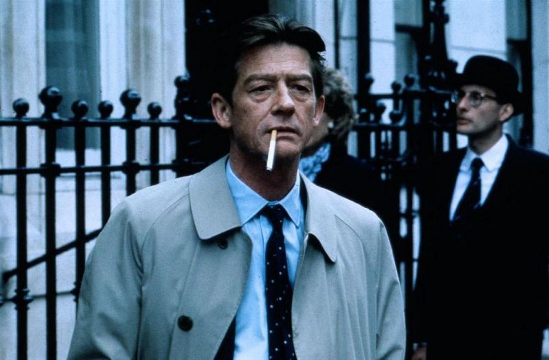 Escândalo - A História que Seduziu o Mundo : Fotos John Hurt