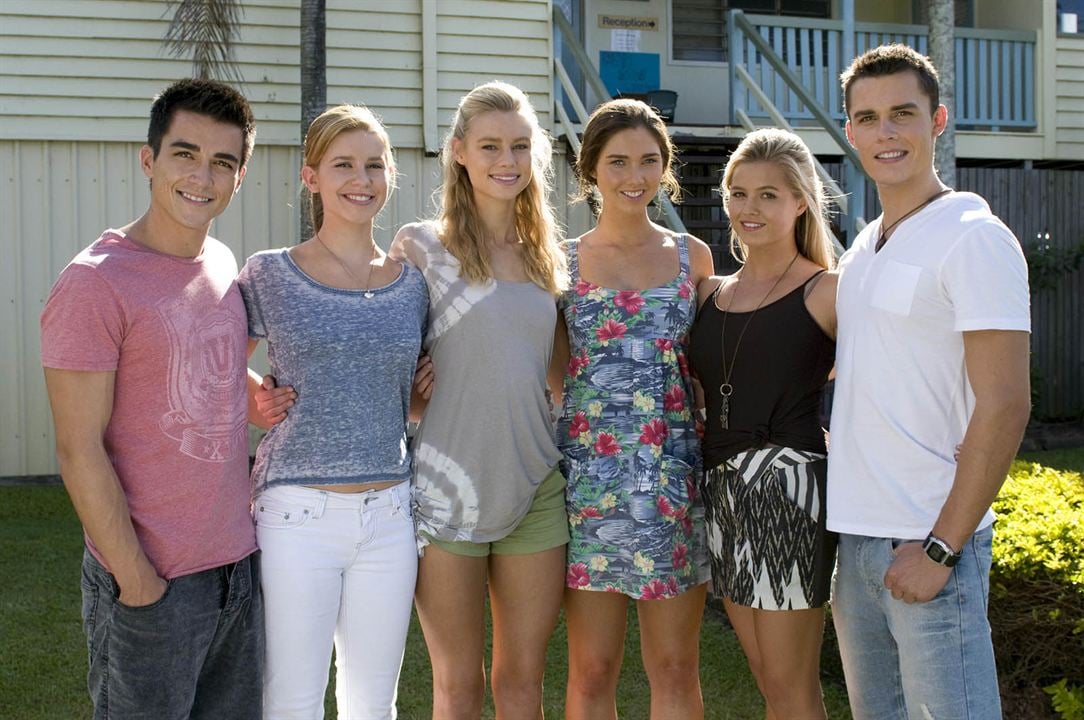 Fotos Lucy Fry, Andrew James Morley, Paige Houden, Kenji Fitzgerald, Philippa Coulthard, Jessica Alexandra Green