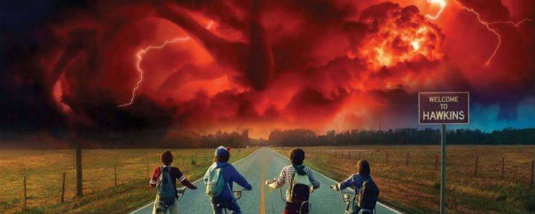 Stranger Things: Will e monstro no céu em novo cartaz da 2ª temporada