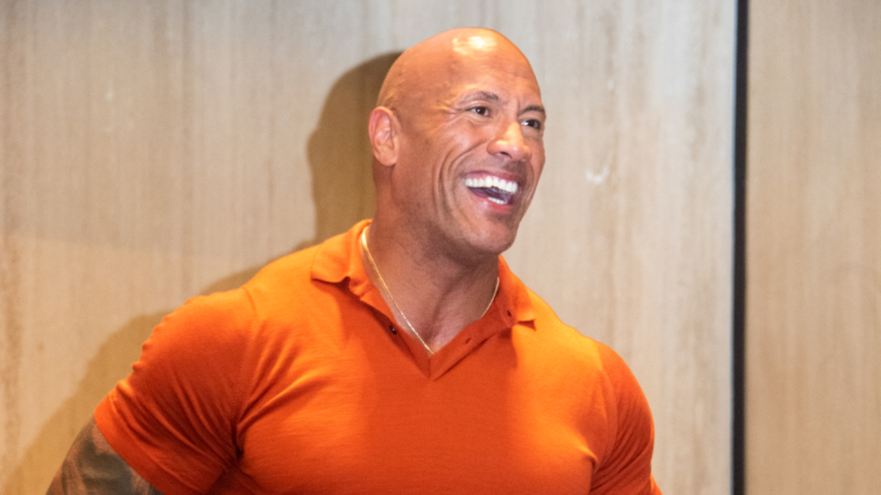 Não sou obrigado a ser cult - É sempre bom lembrar que Dwayne Johnson é o  cara de Treinando o Papai, Fada do Dente, Montanha Enfeitiçada e O  Escorpião Rei. Já o