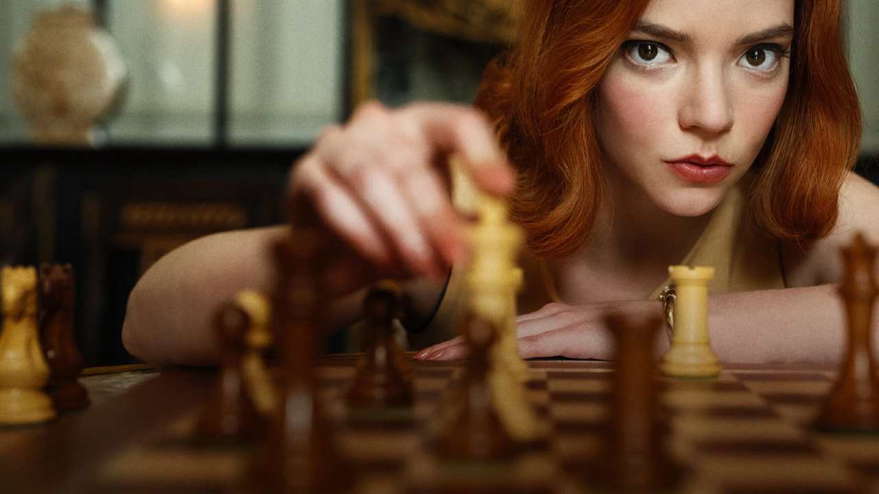 Emily em Paris', 'O Gambito da Rainha' e mais: confira todos indicados ao  Globo de Ouro 2021 - TodaTeen