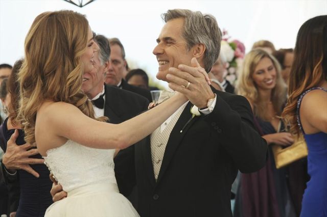Revenge : Fotos Emily VanCamp, Henry Czerny