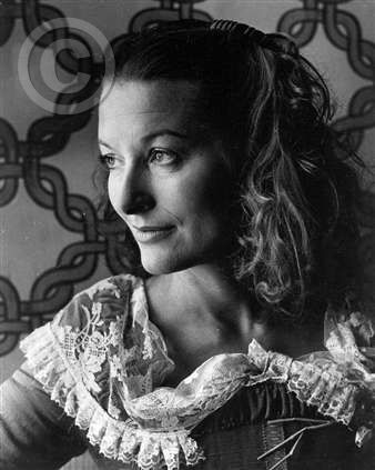 Poster Vivien Heilbron