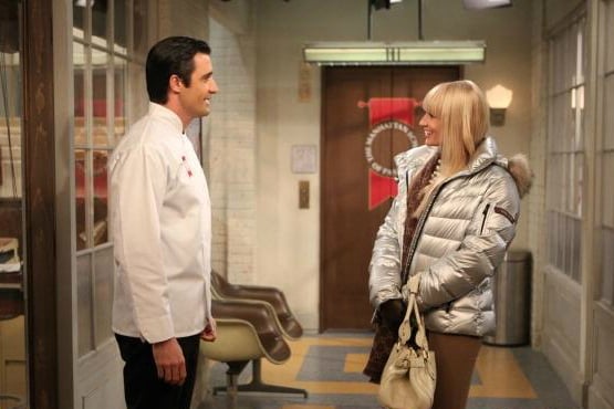 2 Broke Girls : Fotos Gilles Marini, Beth Behrs