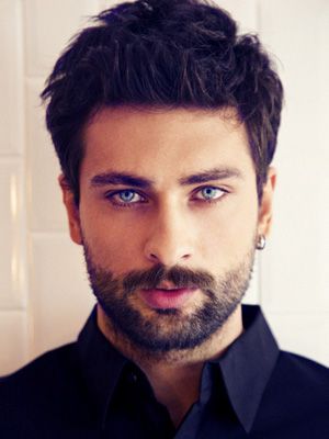 Poster Onur Tuna