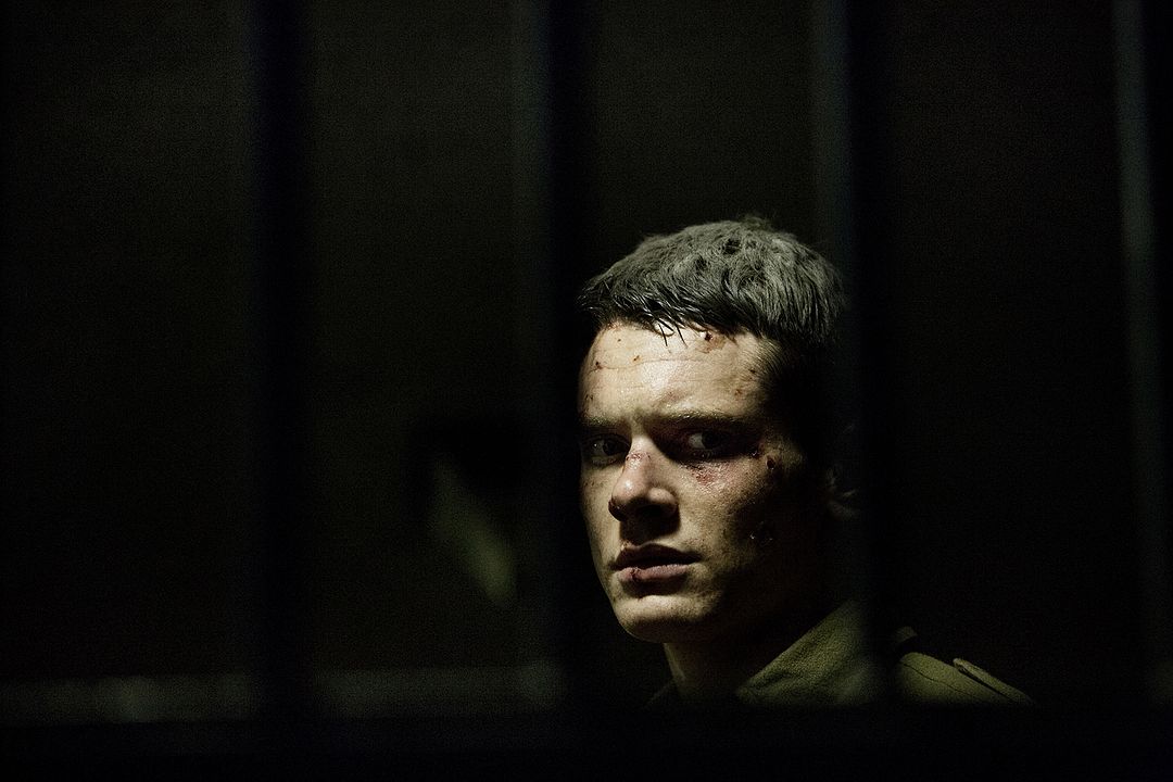 71: Esquecido em Belfast : Fotos Jack O'Connell