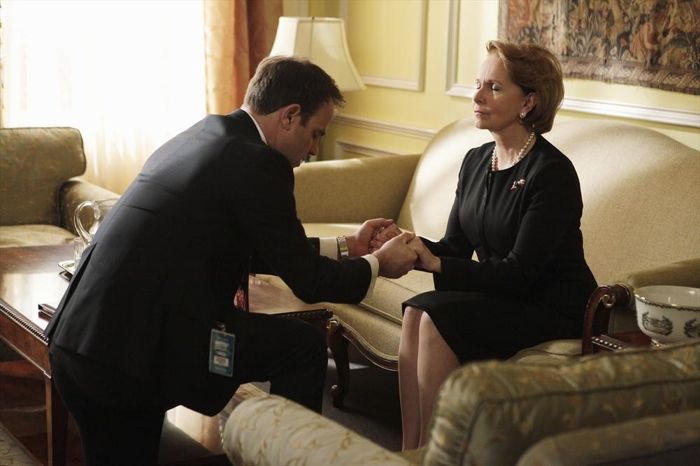 Scandal : Fotos Paul Adelstein, Kate Burton