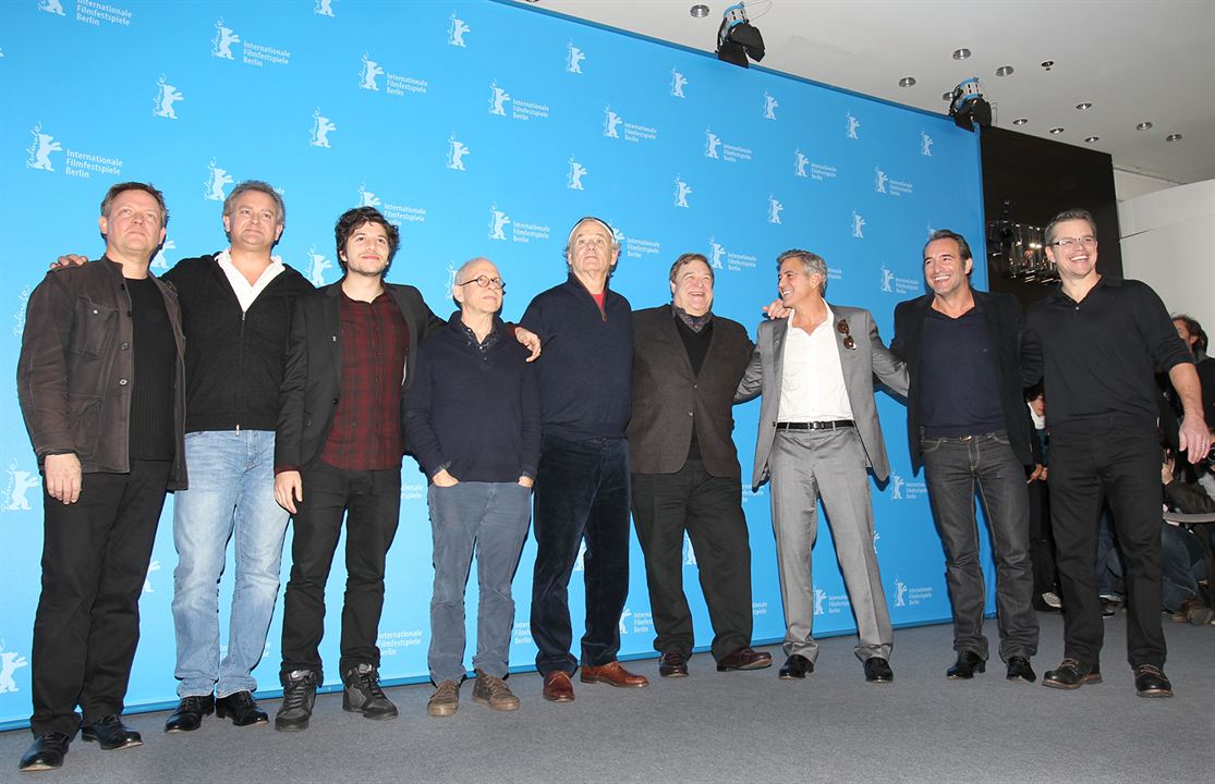 Caçadores de Obras-Primas : Revista Matt Damon, Bob Balaban, Bill Murray, George Clooney, Dimitri Leonidas, John Goodman, Jean Dujardin