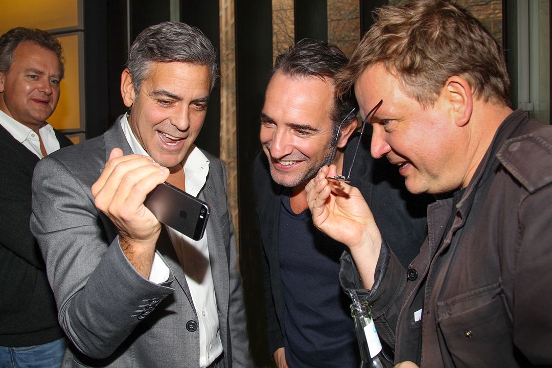 Caçadores de Obras-Primas : Revista George Clooney, Dimitri Leonidas, Jean Dujardin