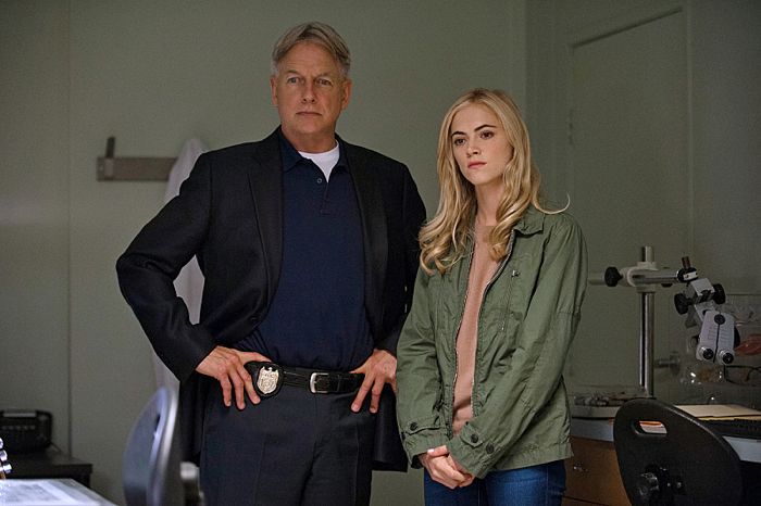 Fotos Emily Wickersham, Mark Harmon