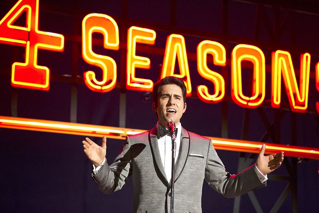 Jersey Boys: Em Busca da Música : Fotos John Lloyd Young