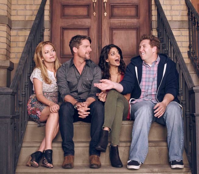 Fotos Becki Newton, Nate Torrence, Zachary Knighton, Meera Rohit Kumbhani