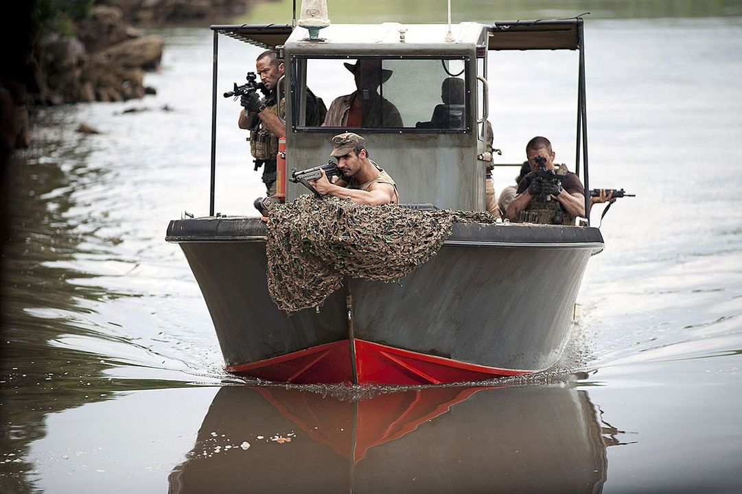 Strike Back : Fotos