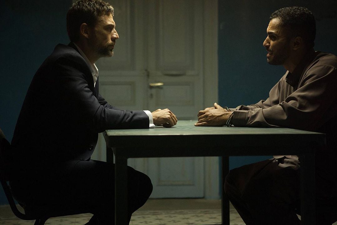 Tyrant : Fotos Sammy Sheik, Adam Rayner
