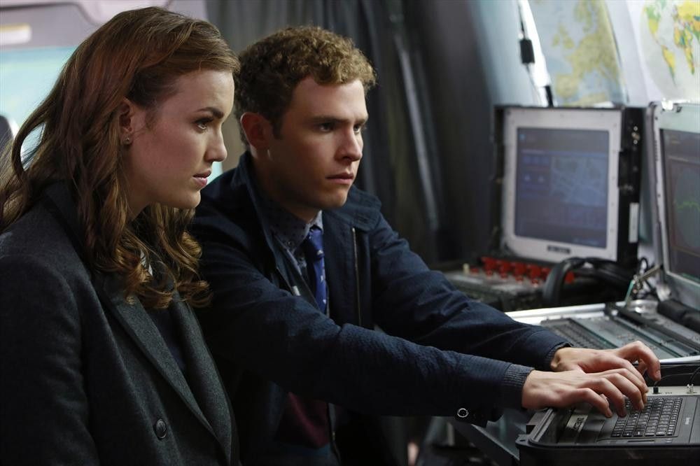 Marvel's Agents of S.H.I.E.L.D. : Fotos Elizabeth Henstridge, Iain De Caestecker