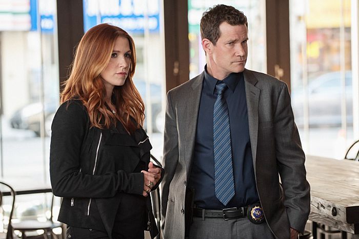 Fotos Dylan Walsh, Poppy Montgomery