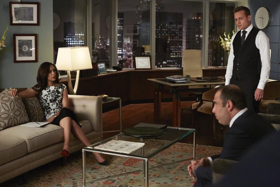 Suits : Fotos Gina Torres, Gabriel Macht