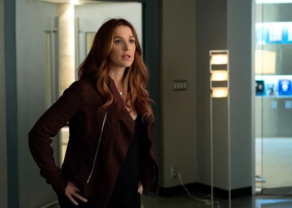 Fotos Poppy Montgomery
