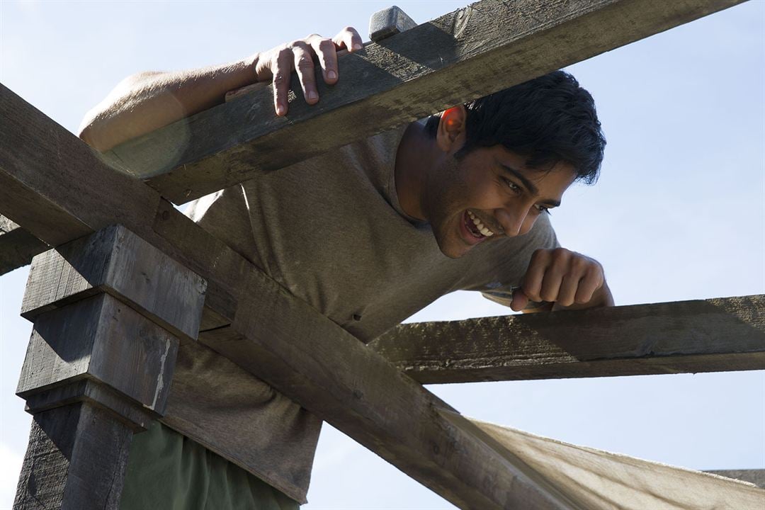 A 100 Passos de um Sonho : Fotos Manish Dayal