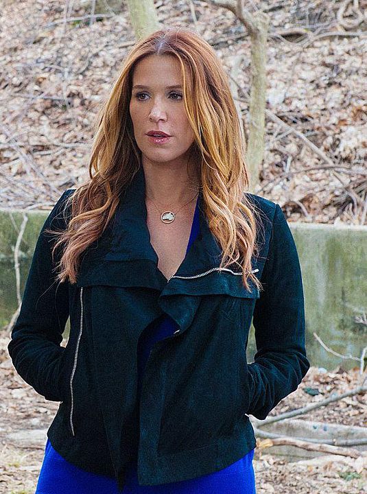 Fotos Poppy Montgomery