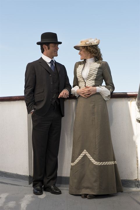 Fotos Yannick Bisson, Helene Joy