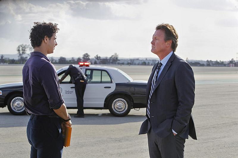 Scorpion : Fotos Elyes Gabel, Robert Patrick