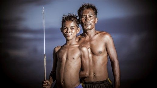 Caminhando Sob A Água : Fotos