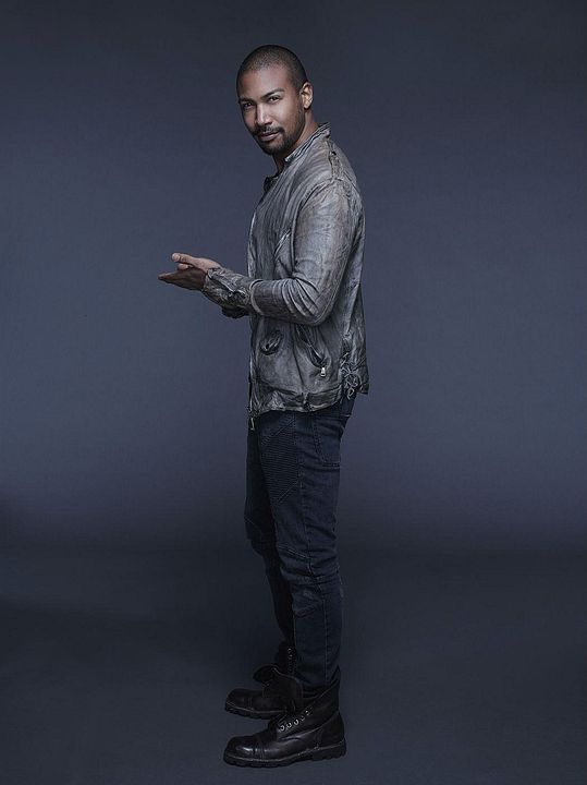 Fotos Charles Michael Davis