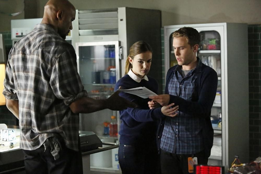 Marvel's Agents of S.H.I.E.L.D. : Fotos Elizabeth Henstridge, Iain De Caestecker, Henry Simmons