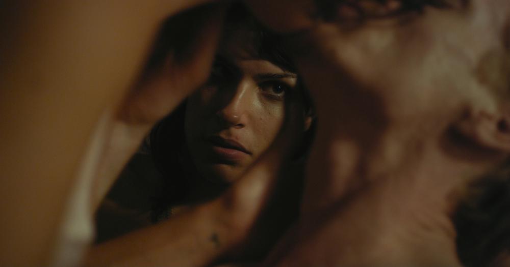 Uma Boa Menina : Fotos Desiree Akhavan