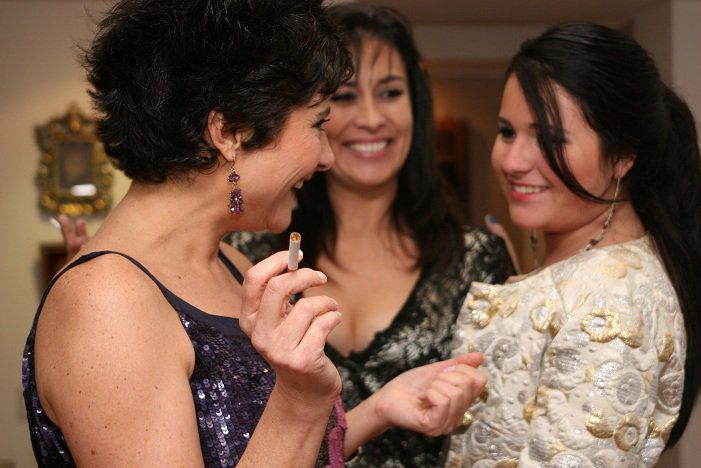 Não Roubarás… A Menos Que Seja Necessário : Fotos