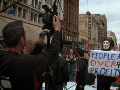 Pay 2 Play: Democracy’s High Stakes : Fotos