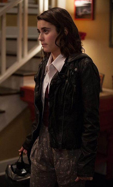 Parenthood : Fotos Ally Ioannides