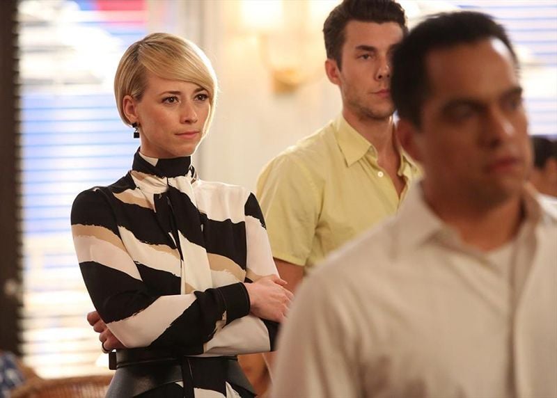 Revenge : Fotos Karine Vanasse