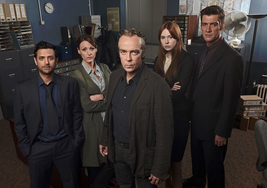 Fotos Navin Chowdhry, John Hannah, Suranne Jones, Adrian Bower, Karen Gillan