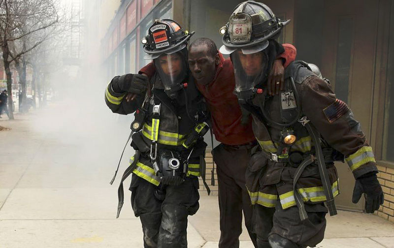 Chicago Fire : Fotos Monica Raymund, Jesse Spencer