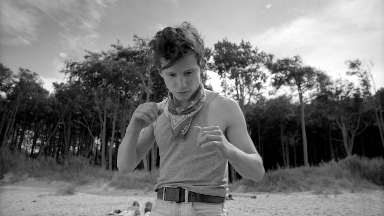 We Are Young. We Are Strong. : Fotos Joel Basman