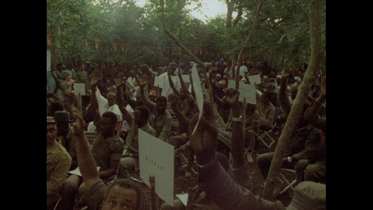 Sobre a Violência : Fotos