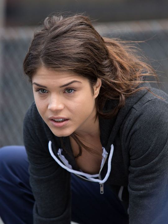 Poster Marie Avgeropoulos