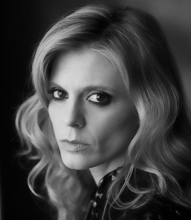 Poster Emilia Fox