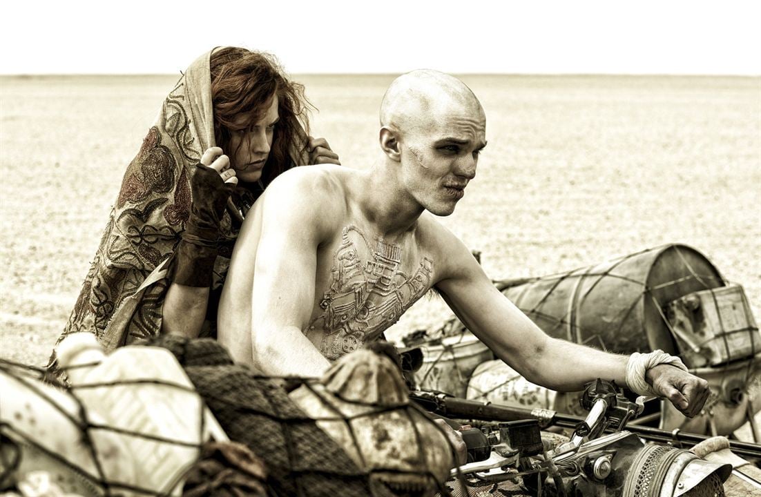 Mad Max: Estrada da Fúria : Fotos Riley Keough, Nicholas Hoult